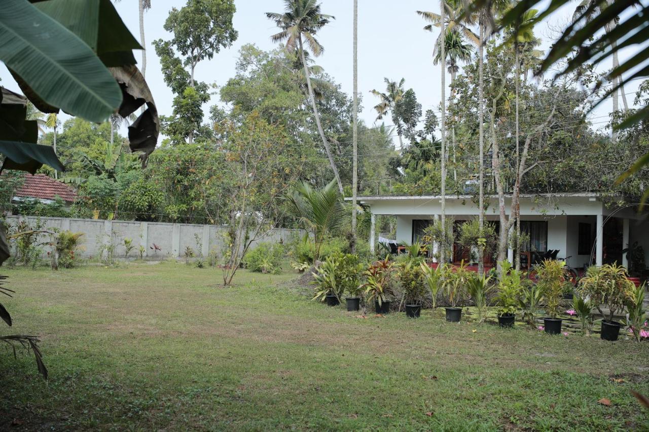 Marari Ebin Charlys Apartment Mararikulam Exterior photo